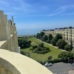 Sky View Double Bed In And By Myholidaylet Brighton